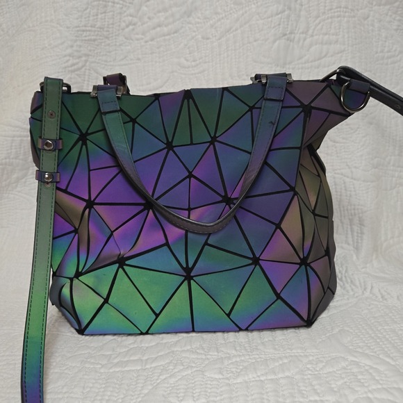 Lovevook Prism Holographic Geometric Luminous Double Handle Crossbody Bag Purse - Picture 1 of 13